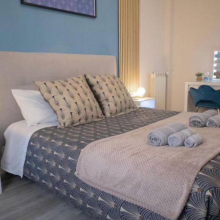 Sara'S Home - Modern Apartment Near Metro, Perfect For Families And Groups In Roma Esterno foto