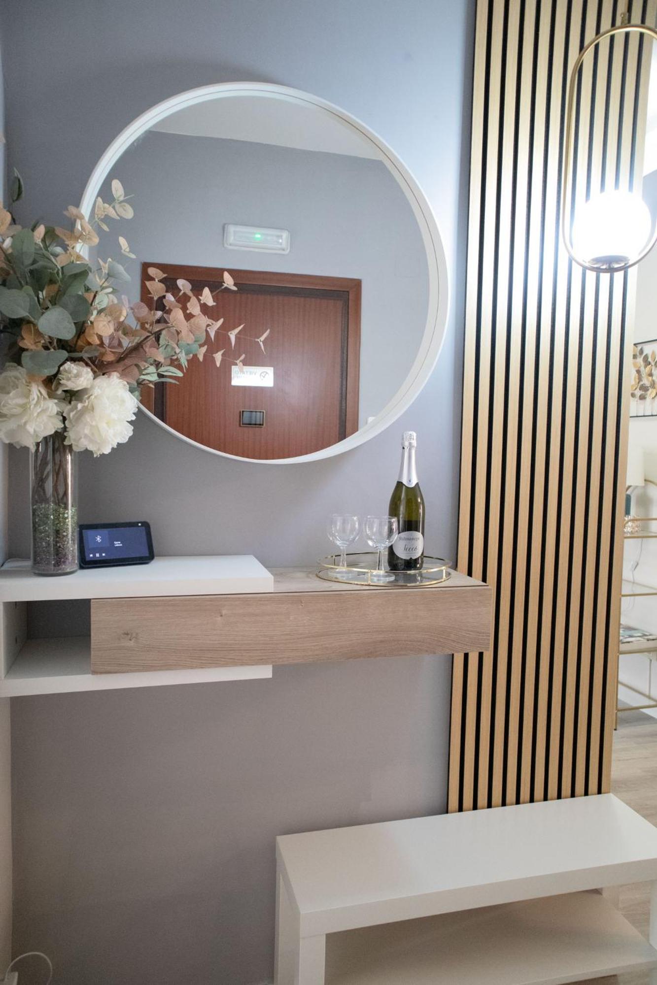 Sara'S Home - Modern Apartment Near Metro, Perfect For Families And Groups In Roma Esterno foto