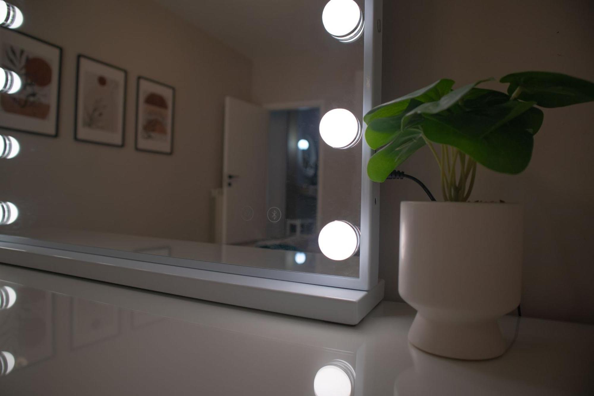 Sara'S Home - Modern Apartment Near Metro, Perfect For Families And Groups In Roma Esterno foto