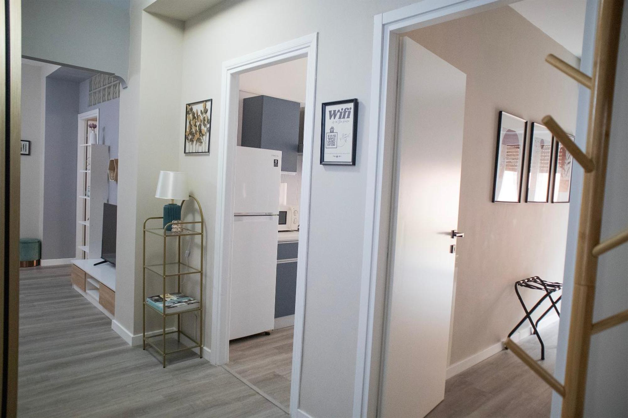 Sara'S Home - Modern Apartment Near Metro, Perfect For Families And Groups In Roma Esterno foto